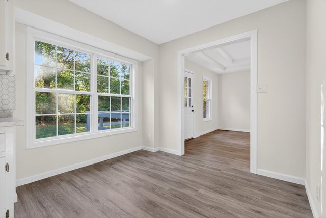 1006 Peachers Mill Rd, Clarksville, TN 37042