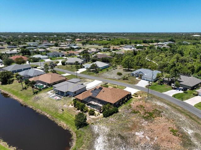 19 MEDALIST WAY, Rotonda West, FL 33947