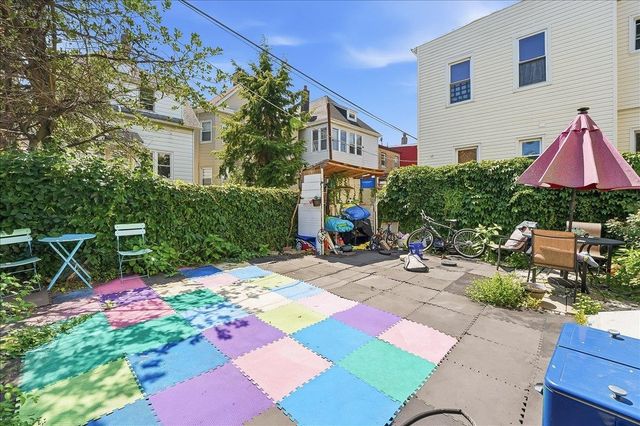 24 EAST 33RD ST, Bayonne, NJ 07002