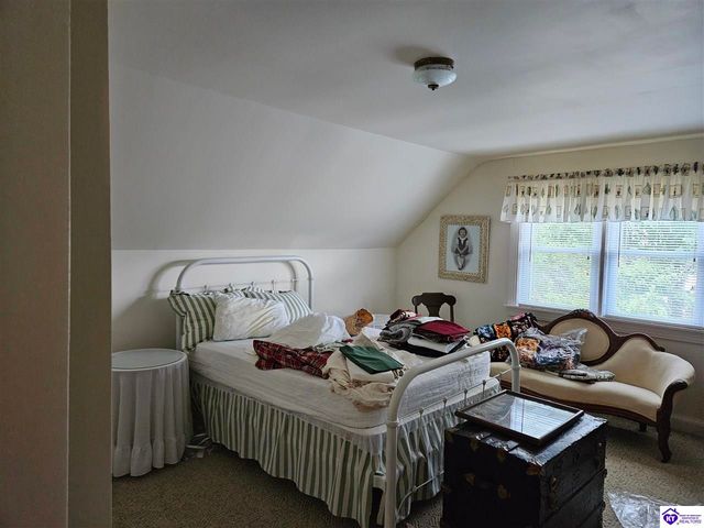 754 E Main Street, Cecilia, KY 42724