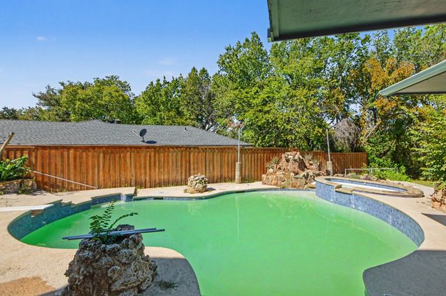 1513 Cecil Ct, Carrollton, TX 75006