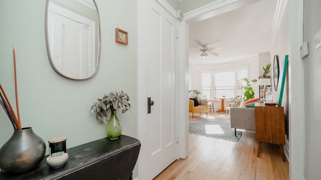 1946 W Patterson Avenue 2, Chicago, IL 60613