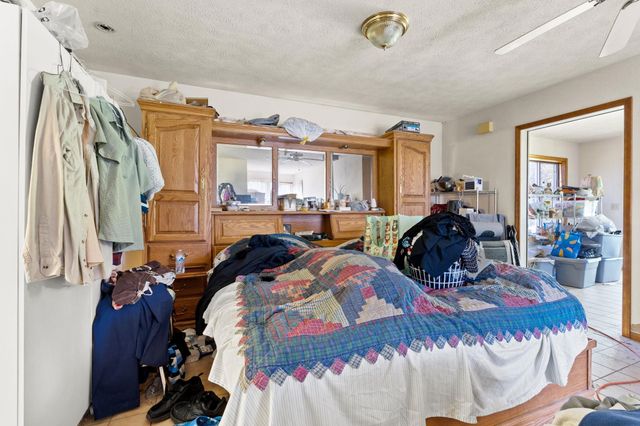 4616 S Highway 395, Clayton, WA 99110