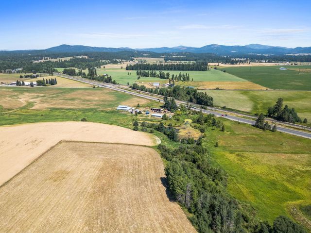 4616 S Highway 395, Clayton, WA 99110