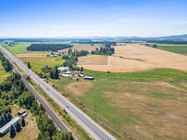 4616 S Highway 395, Clayton, WA 99110