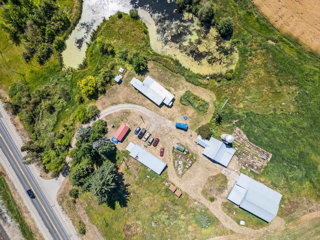 4616 S Highway 395, Clayton, WA 99110