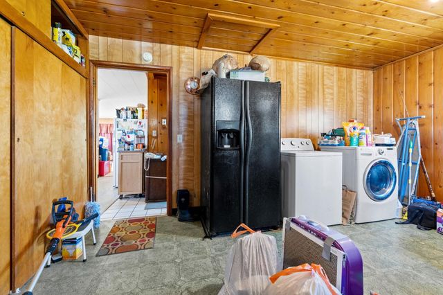 4616 S Highway 395, Clayton, WA 99110