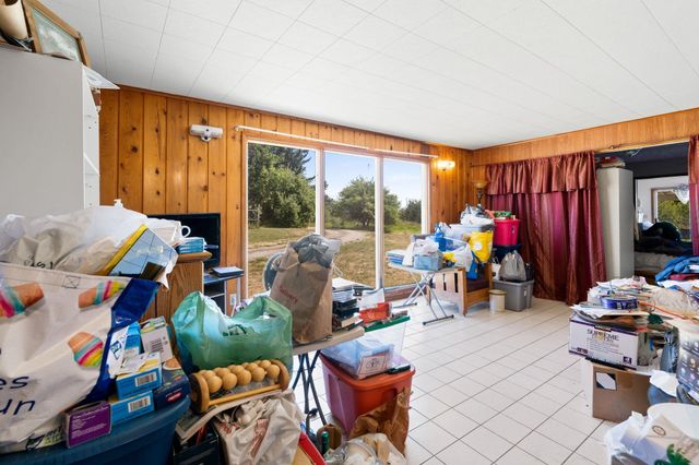 4616 S Highway 395, Clayton, WA 99110