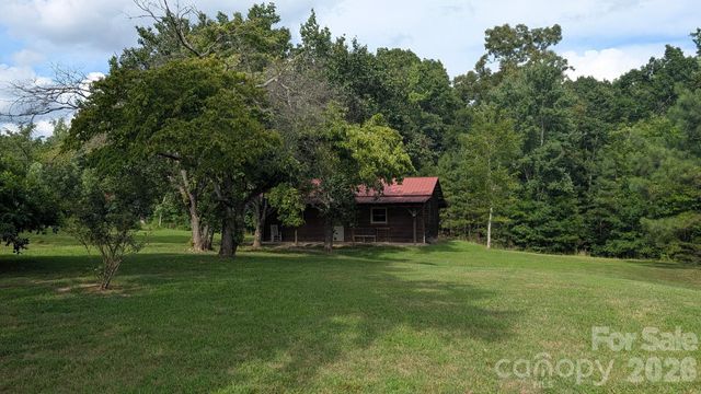 1378 Blacksburg Highway, Blacksburg, SC 29702