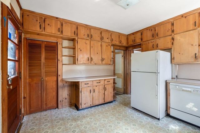45 Edgemere Rd, Boston, MA 02132
