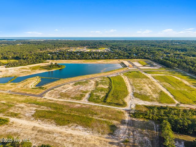 1152 Garland Lake Cir Sw, Supply, NC 28462