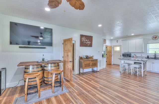 557 Ward Hollow Road, Shelbyville, TN 37160