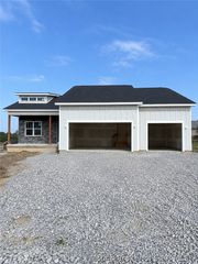 1002 Nash Drive, Georgetown, IN 47122