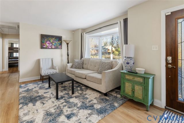 1308 Blue Jay Ln, Henrico, VA 23229