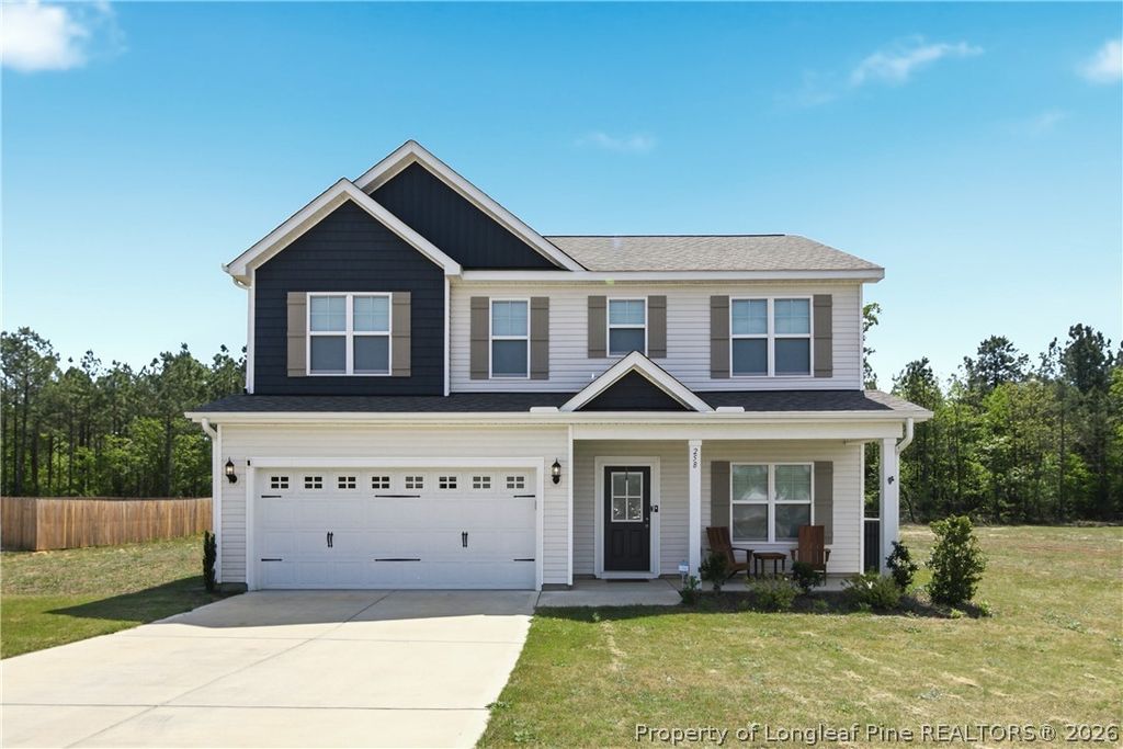 258 Collier Gate Street, Linden, NC 28356 — exterior