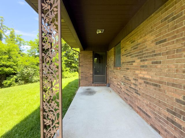 106 Fountaine Drive, London, KY 40741