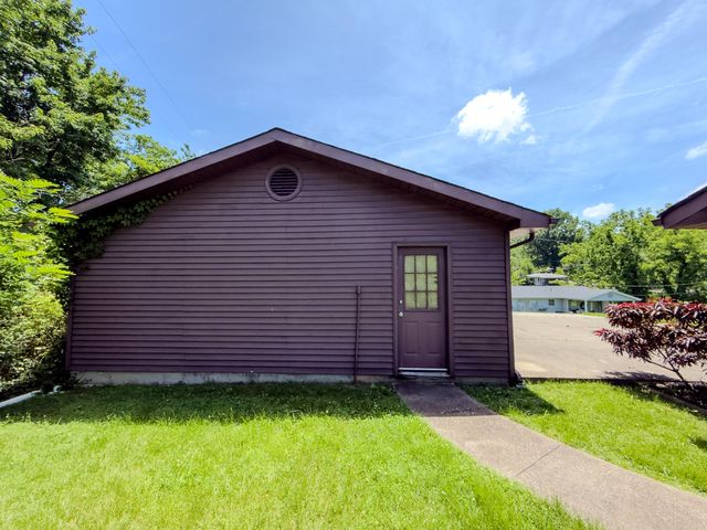 106 Fountaine Drive, London, KY 40741