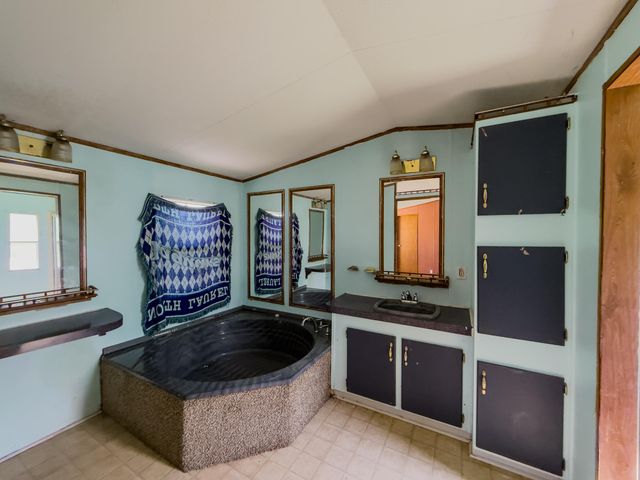 106 Fountaine Drive, London, KY 40741