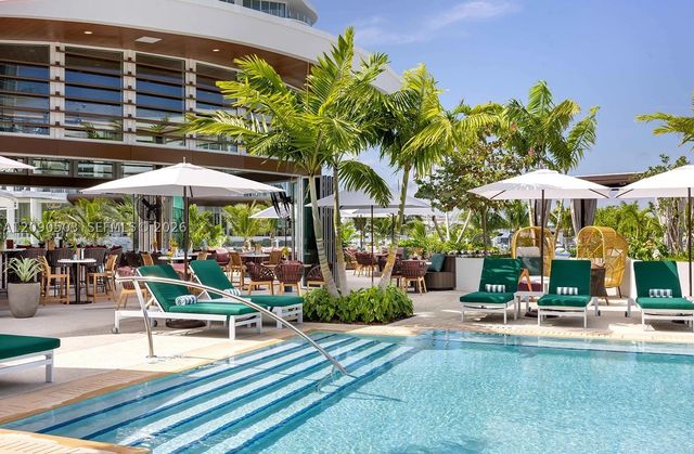 2321 SE 17th St 201, Fort Lauderdale, FL 33316