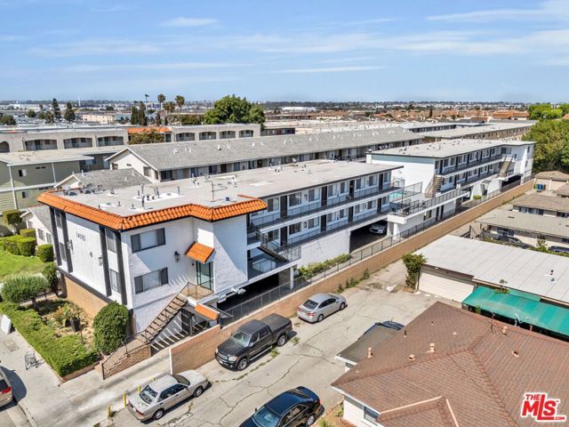 14110 Yukon Avenue, Hawthorne, CA 90250