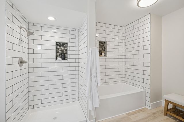 9705 St Johns Road, Minnetonka, MN 55305