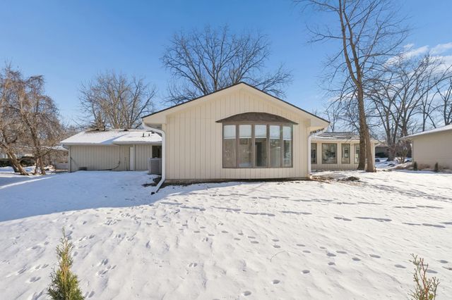 9705 St Johns Road, Minnetonka, MN 55305