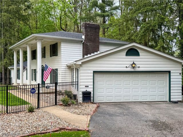 1318 Highland Avenue E, Salem, OH 44460