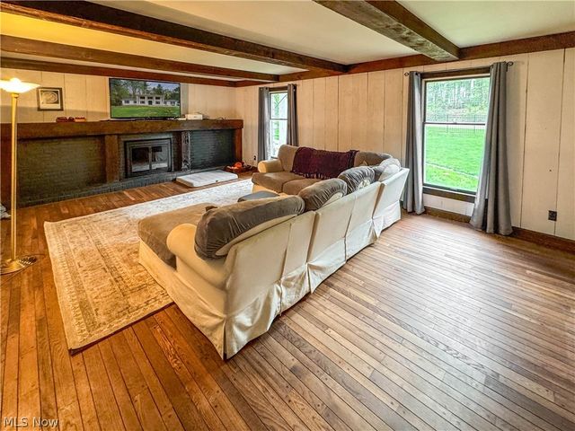1318 Highland Avenue E, Salem, OH 44460
