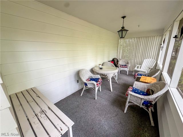 1318 Highland Avenue E, Salem, OH 44460