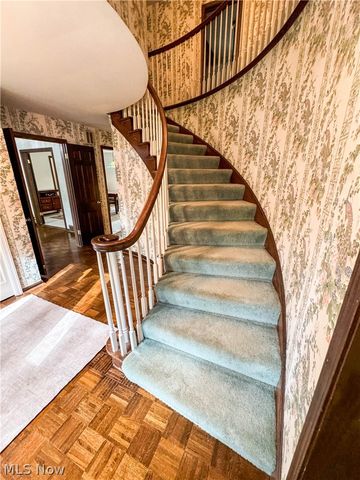 1318 Highland Avenue E, Salem, OH 44460