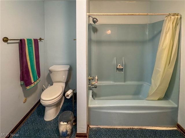 1318 Highland Avenue E, Salem, OH 44460
