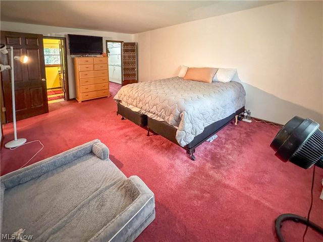 1318 Highland Avenue E, Salem, OH 44460