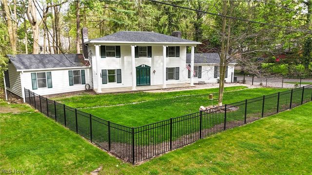 1318 Highland Avenue E, Salem, OH 44460