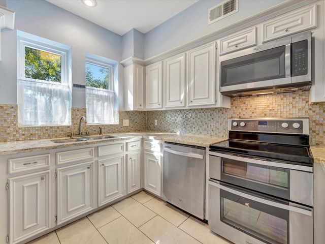 714 Crestwood Drive, El Lago, TX 77586