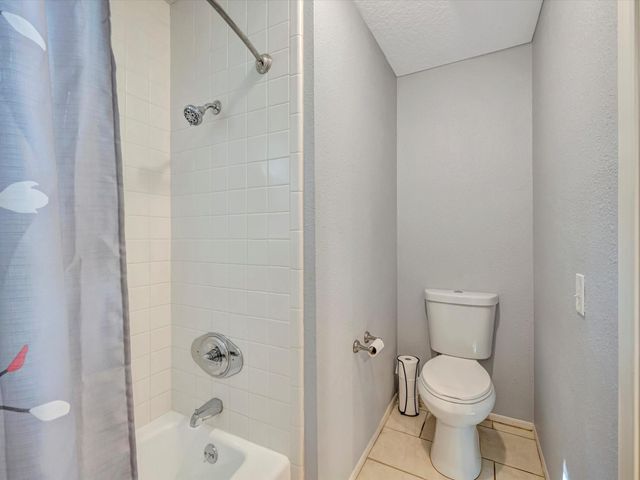 714 Crestwood Drive, El Lago, TX 77586