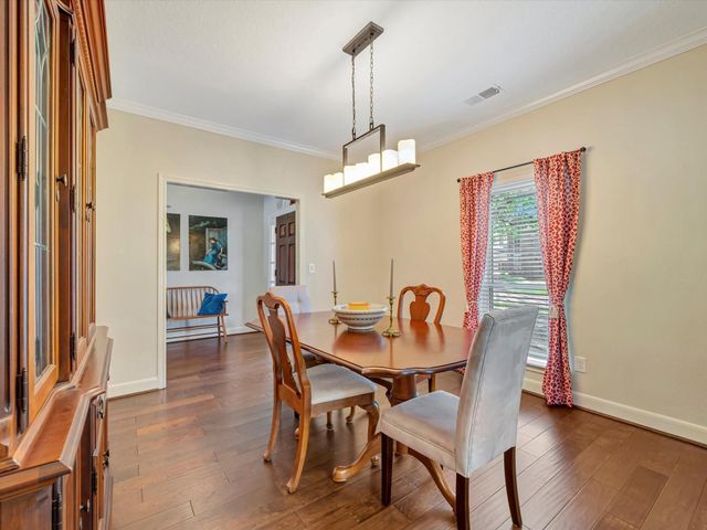 714 Crestwood Drive, El Lago, TX 77586