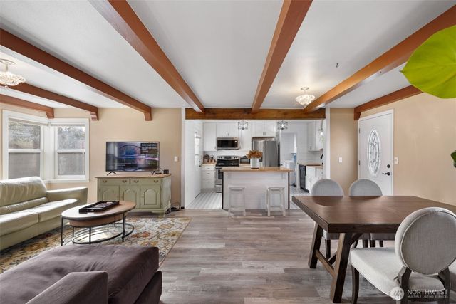 111 W Bell Street, Sequim, WA 98382