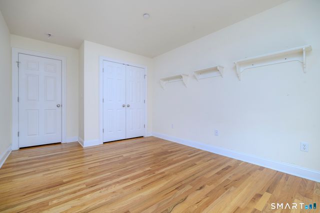 2 Finney Lane 31, Stamford, CT 06902