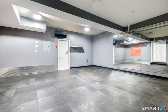 2 Finney Lane 31, Stamford, CT 06902