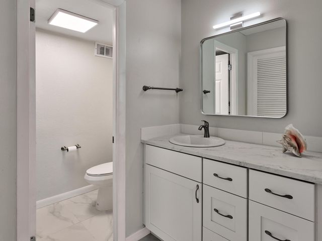 1236 Hillsboro Mile 102, Hillsboro Beach, FL 33062