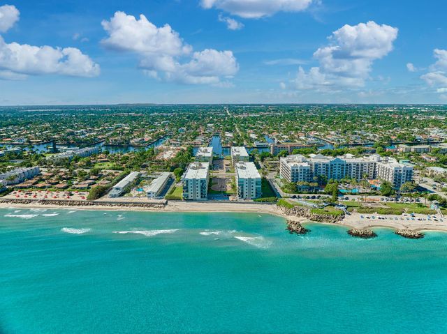 1236 Hillsboro Mile 102, Hillsboro Beach, FL 33062