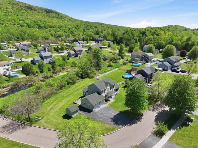 15 Allaire Drive, St. Albans Town, VT 05478