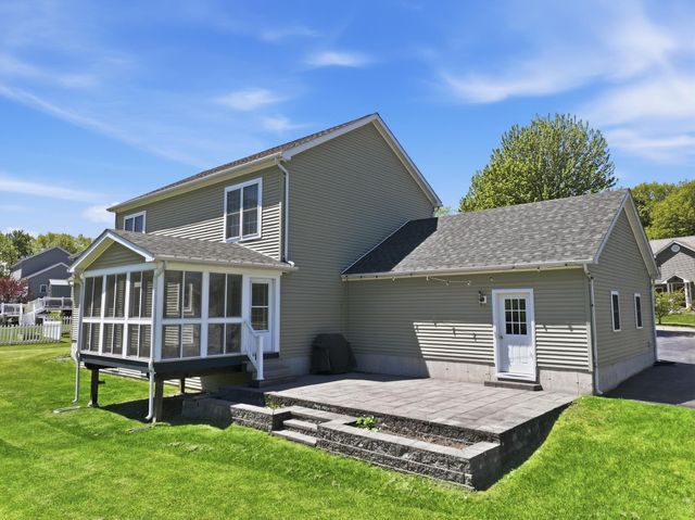 15 Allaire Drive, St. Albans Town, VT 05478