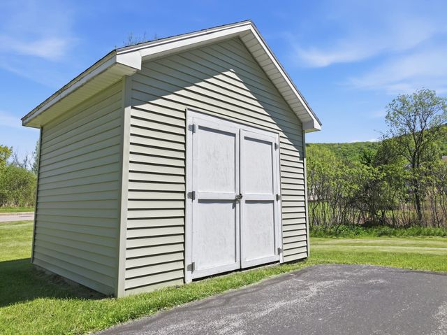 15 Allaire Drive, St. Albans Town, VT 05478