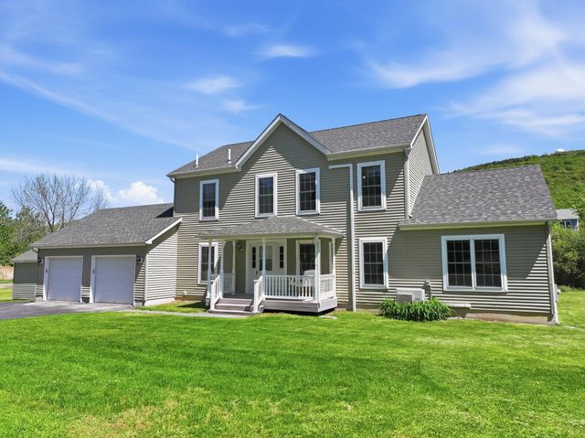15 Allaire Drive, St. Albans Town, VT 05478