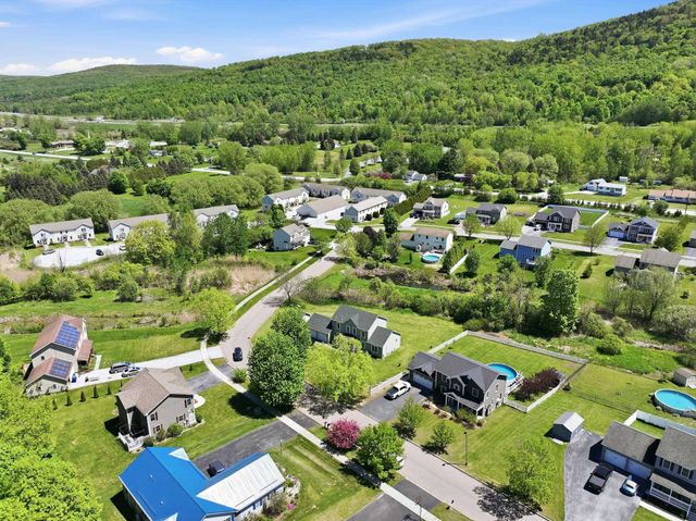 15 Allaire Drive, St. Albans Town, VT 05478