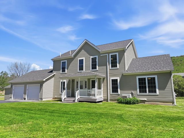 15 Allaire Drive, St. Albans Town, VT 05478