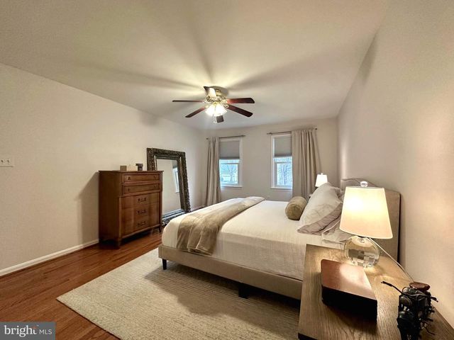 13016 SMOKETOWN RD, Woodbridge, VA 22192