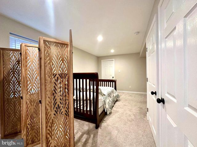 13016 SMOKETOWN RD, Woodbridge, VA 22192