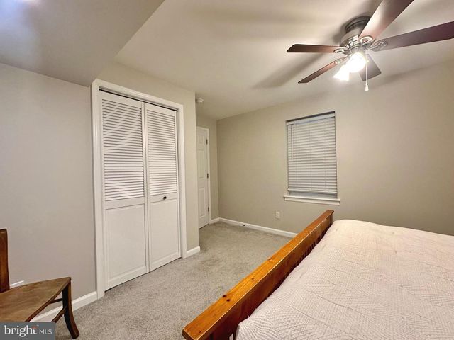 13016 SMOKETOWN RD, Woodbridge, VA 22192